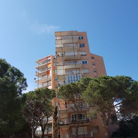 Apartamento Apartamento en el torre de S`Abanell Blanes Exterior foto